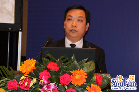 贵阳市开阳县县委常委,副县长罗晓斌致辞