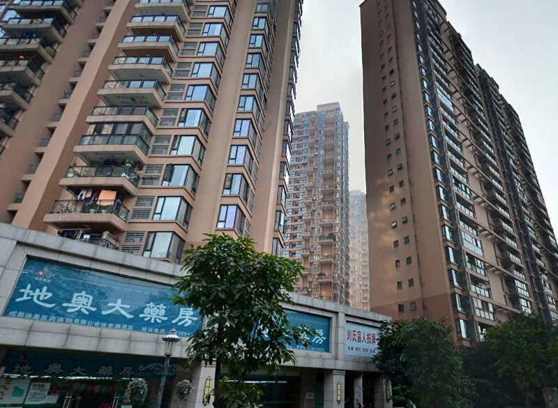 成都锦江川师比华利国际城二期二手房三室 房天下