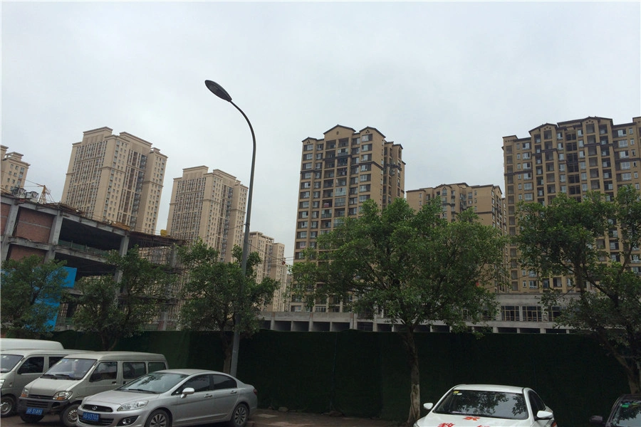 推荐理由:中国铁建万国城位于南岸茶园新区东西大道(轨道6号线刘家坪