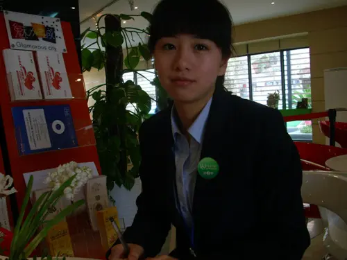 09江城地产丽人秀参赛选手 万科魅力之城蒋雅婷