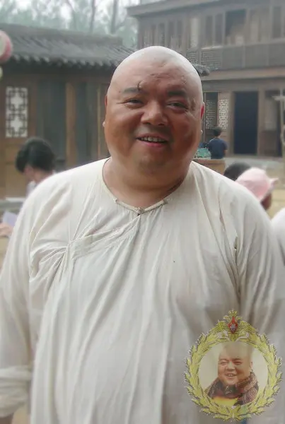 谢宁扮演猪八戒