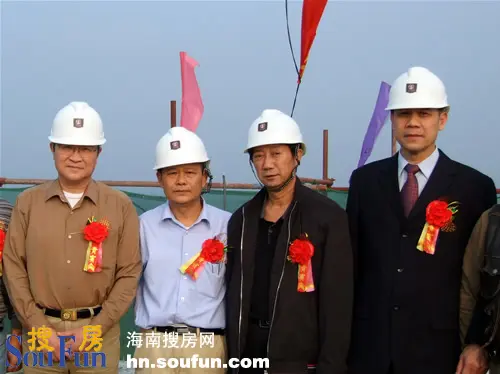 学院副院长张光东少将,中国人民解放军国家体育排球总教练林榆廷少将