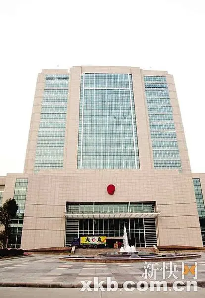 昨日,海珠区委,区政府及相关职能部门开始陆续由宝岗大道1号大院向