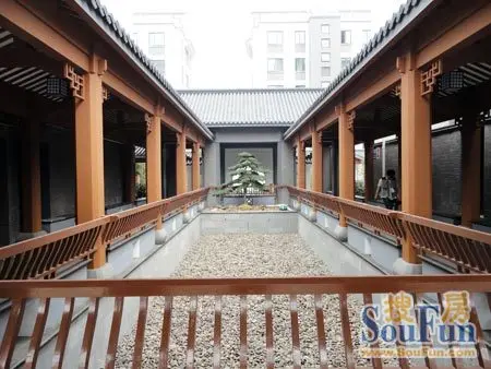 四合院里的风雨连廊