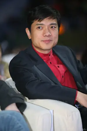 李锂355亿领衔家族财富榜 地产富豪集体褪色