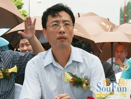 深圳市益田房地产集团股份有限公司副总裁黎志强