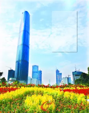 广州中轴线上广州蕞大市民广场叫“花城广场”