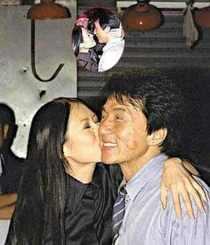重庆黑老大王婉宁被引渡回国 王紫绮和文强豪宅曝光(图)