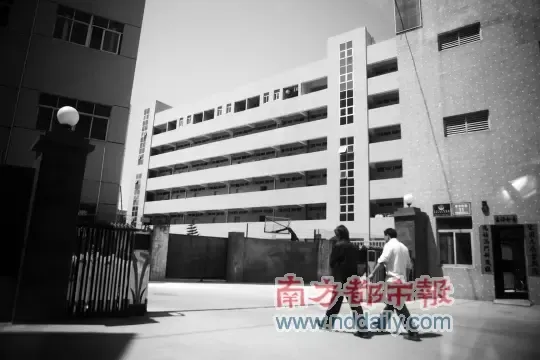 龙岗新布村被贱租14万平月租01元平租50年