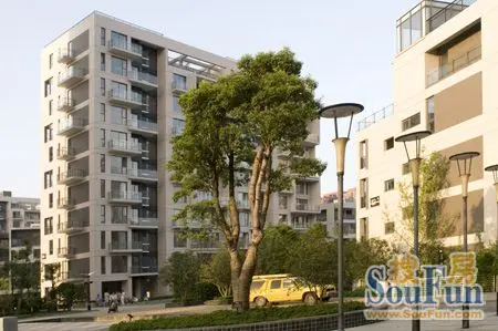 国建·香榭水都:天鹅湖低密度院落府邸