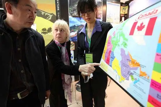 OB体育超百家海外楼盘集中放量 国外房产商国内抢买家(图1)