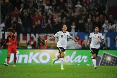 免费在线观看欧洲杯：五大联赛最新赛程比分直播_英超/西甲/意甲/德甲/法甲全追踪畅享足球盛宴的最佳途径