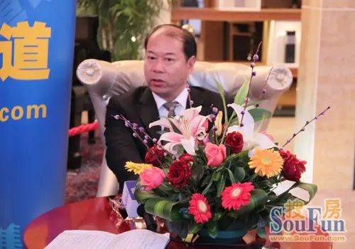蒋慧民日达广场圆海岛人民一个城市生活的梦想