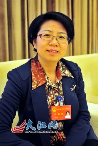 进贤县:建设30万人口现代化城市