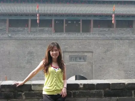 "三八"特别访谈—绿景地产营销策划部副经理吴碧燕