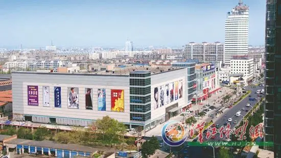 项目概况:民发商业广场是襄阳市的城市中轴线——长虹路