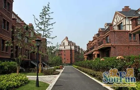 买套房子好过年 英伦尊邸岁末豪礼缤纷送