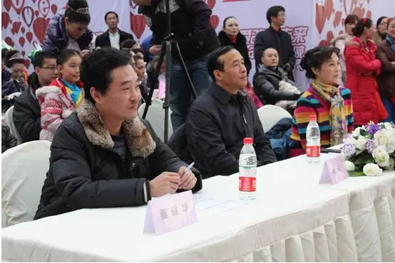 三大评委——重庆本土明星秦耀华先生,重庆文联主席杨矿先生