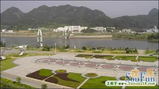 屯溪世纪广场(图片来源:互联网)