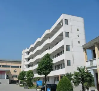 选好学区 托起明天和希望