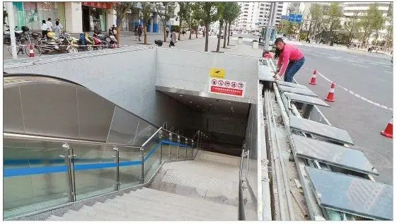 昆明北京路5个地铁站出入口封闭施工 8月前请绕行
