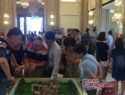 典雅的中海·凤凰熙岸与热情满胸的客户成为无锡盛夏一道红火的风景线