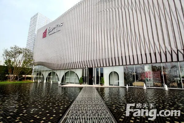 绿地中心1号公馆出品最美售楼处落户苏州湾