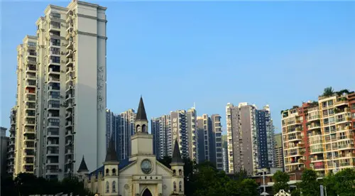 (华阳戛纳湾风情建筑)