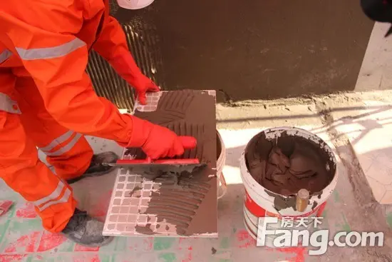 德高 瓷砖胶 测评 玻化砖