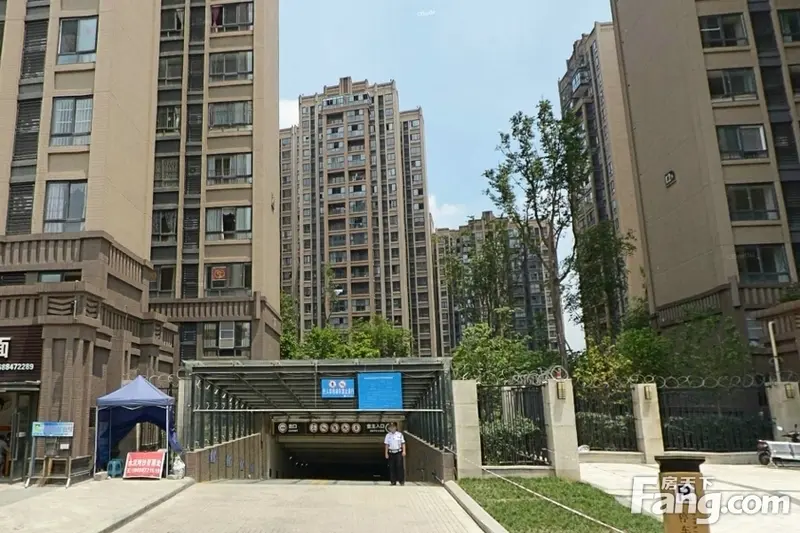绿地世纪城