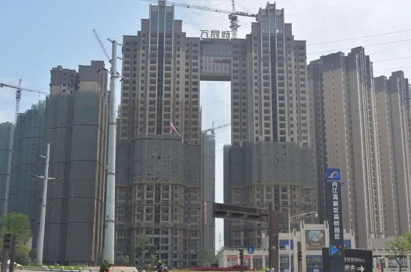 万晟城(销售热线:400-890-0000转800606)