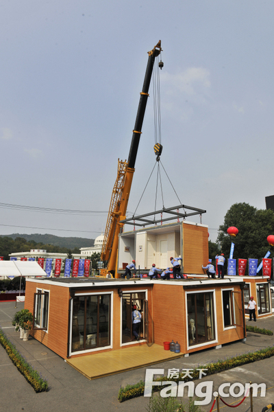 老工业城市迎绿色新建筑卓达3d模块化房屋亮相鞍山