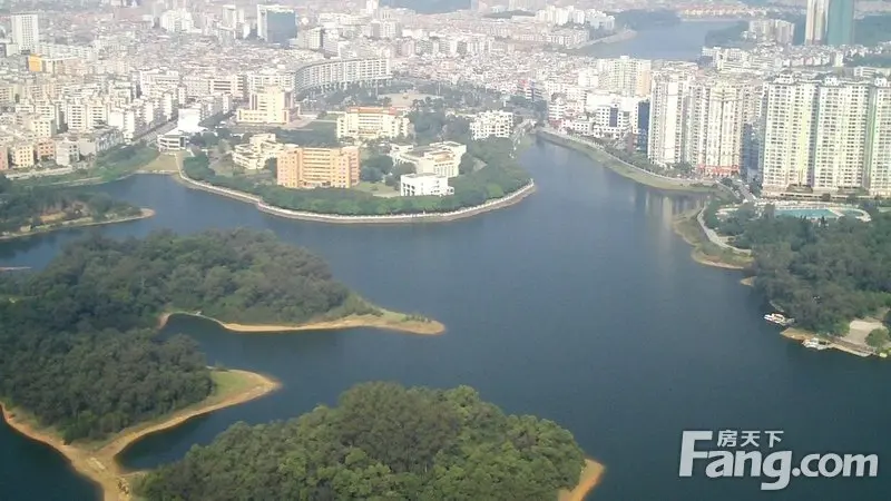 恒隆御景山庄开启湖景居住新时代
