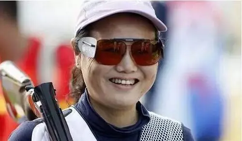 级别比赛项目 反曲弓,复合弓,传统弓,光弓 中国奥运女子射箭 人李玲娟