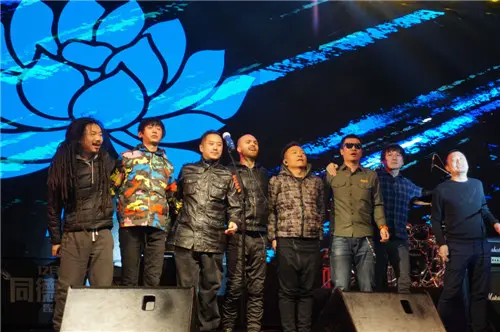 许巍及他的乐队