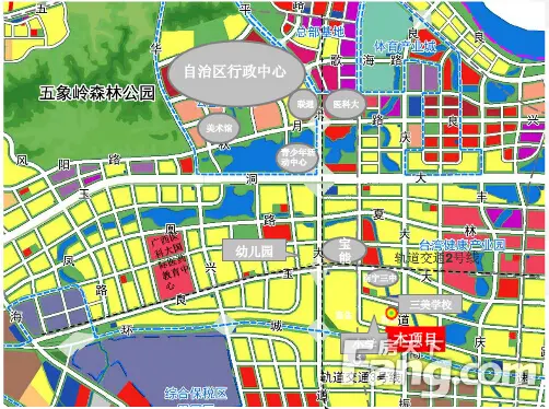 2015年,五象新区开发建设已经进入大开发,大建设,大发展的阶段,除了