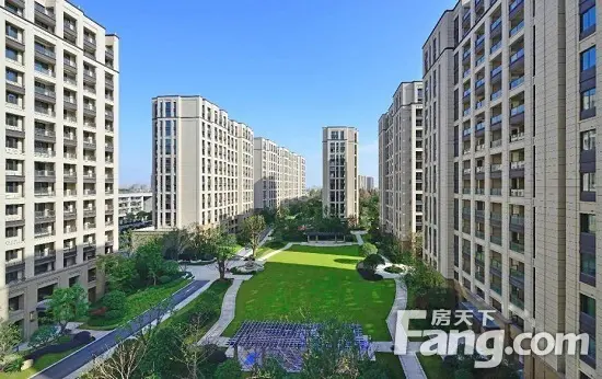 德信东望新贵生活众望所归家是的新年礼物