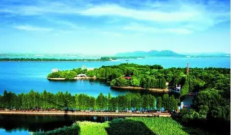 复地东湖国际:湖光潋滟 天赋人文