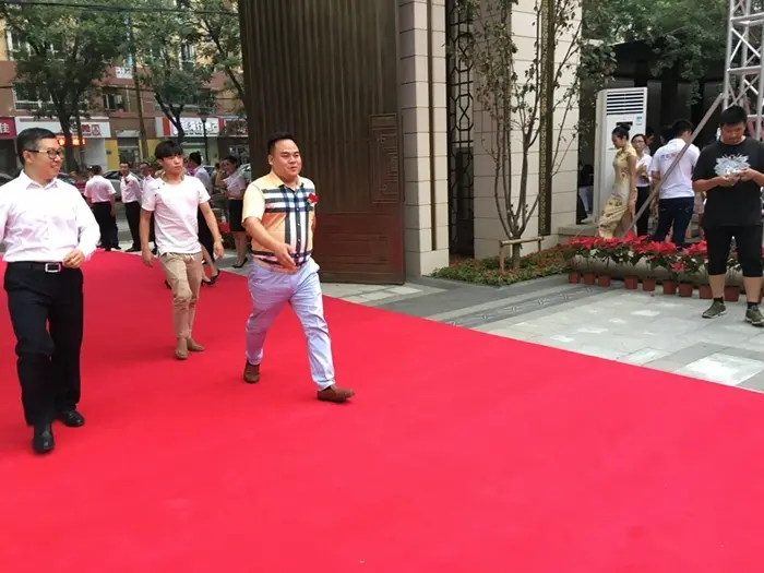 好戏连台国粹上演国赫天著样板示范区开放暨私人晚宴华丽登场