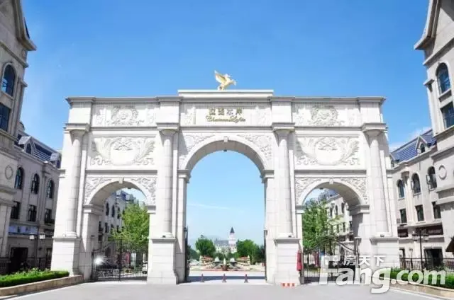 拉斐水岸观湖独栋因为才更加值得珍藏