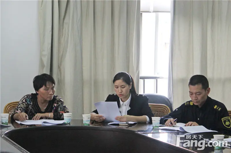 组委会秘书处秘书长朱春霞