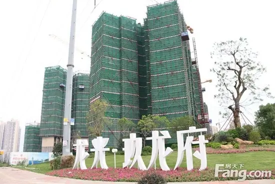 拿地龙光为首次进驻西区(目前龙光在拱北项目为龙光·玖龙湾
