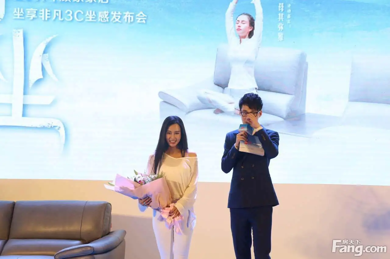 伽坐,全新开启健康舒适客厅文化生活——2017顾家家居