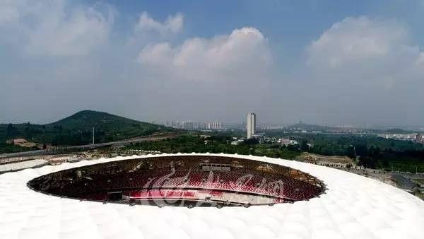 要竣工啦！枣庄文体中心体育场预计8月底竣工（图）