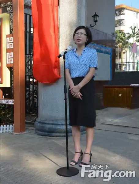 掌声响起长,钦州市 中 长陈静兴同志致辞钦州市 局局长莫怀荣同志讲话