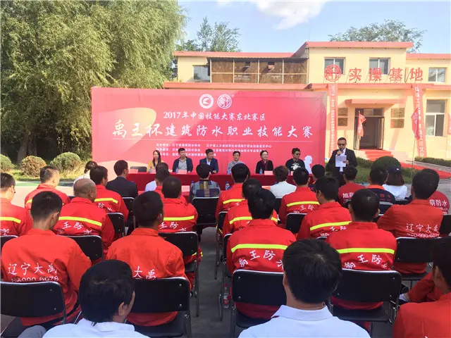 火力全开！马斯克怒怼特朗普的贸易军mk体育师称其“比一袋砖还蠢”