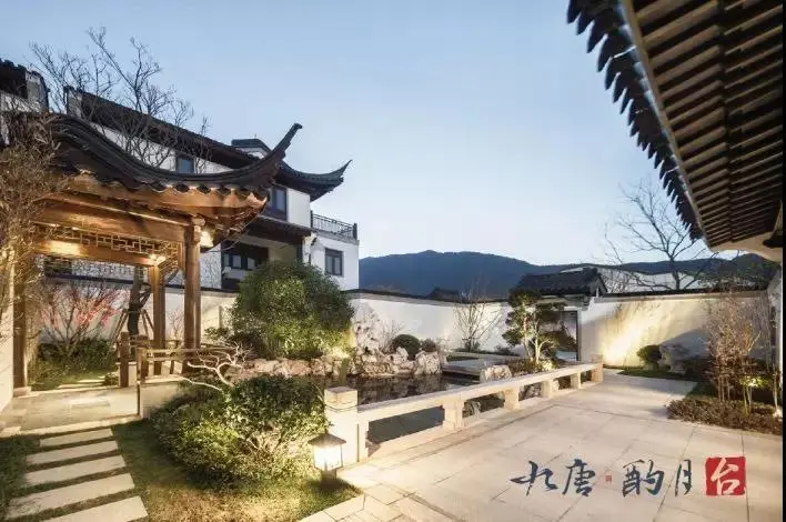 九唐 酌月台