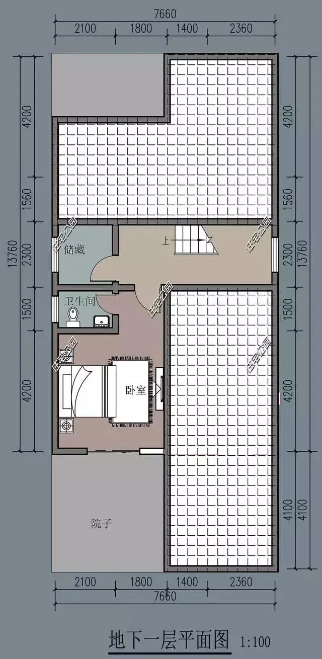 该户型地基长15米,宽8米,建筑面积296.2平米.