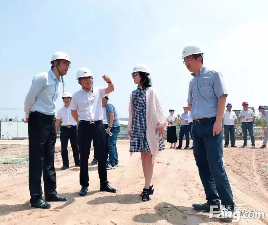 巡察组由事业部党委纪律检查委员束永柱同志,事业部