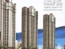 小区管理严谨,干净整洁。一线湖*景 全屋精*装